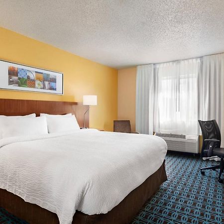 Fairfield Inn Roseville Bagian luar foto