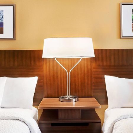 Fairfield Inn Roseville Bagian luar foto