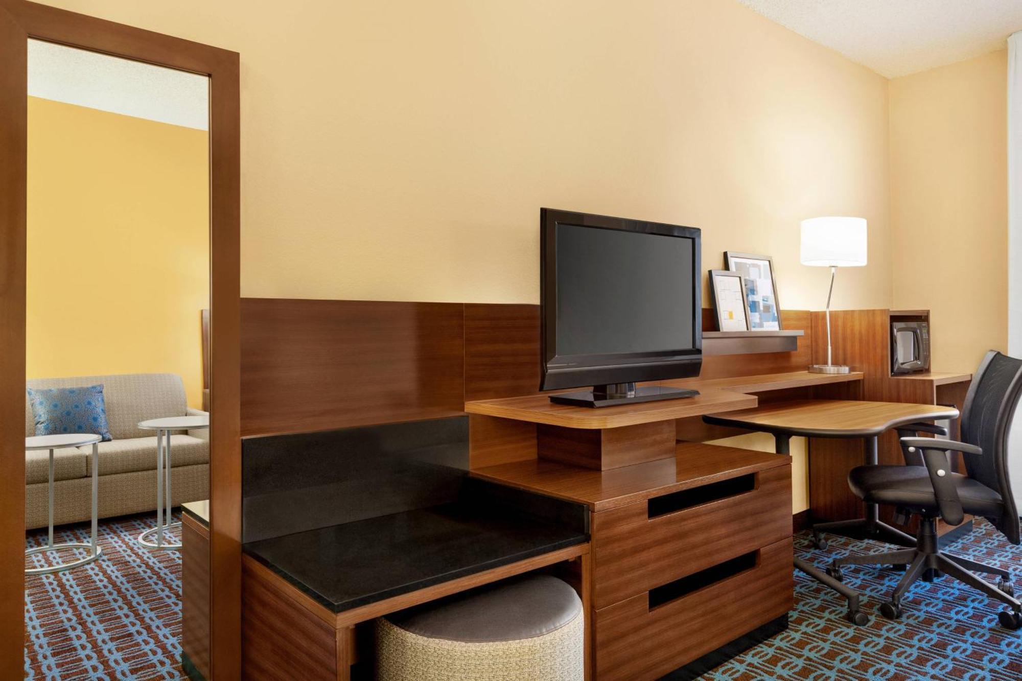 Fairfield Inn Roseville Bagian luar foto