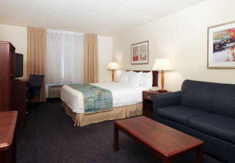 Fairfield Inn Roseville Bagian luar foto