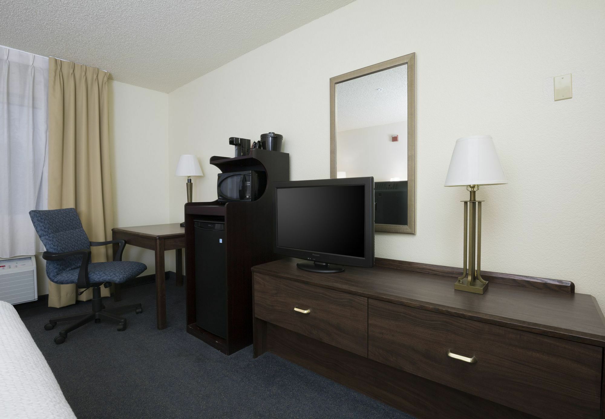 Fairfield Inn Roseville Bagian luar foto