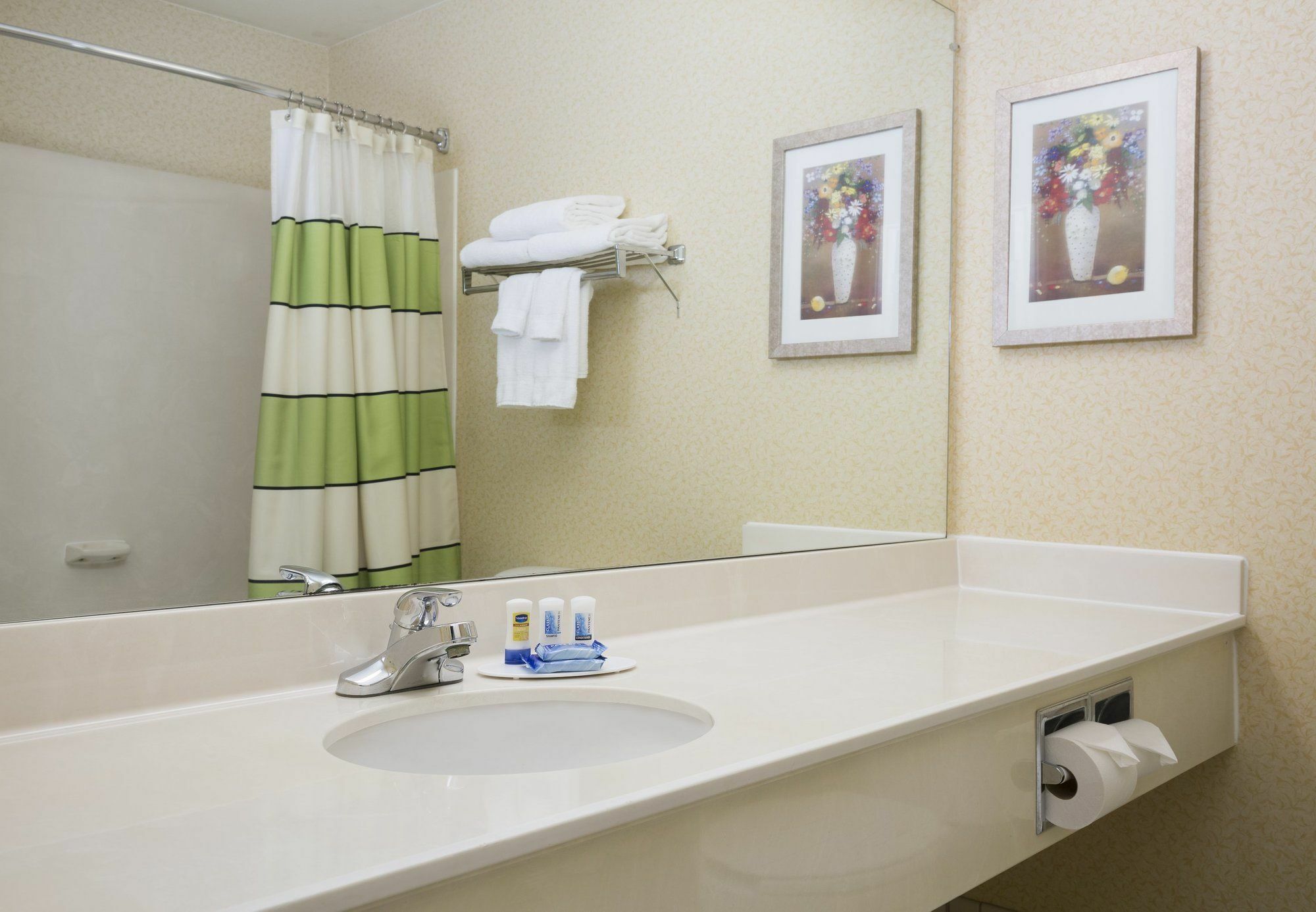 Fairfield Inn Roseville Bagian luar foto